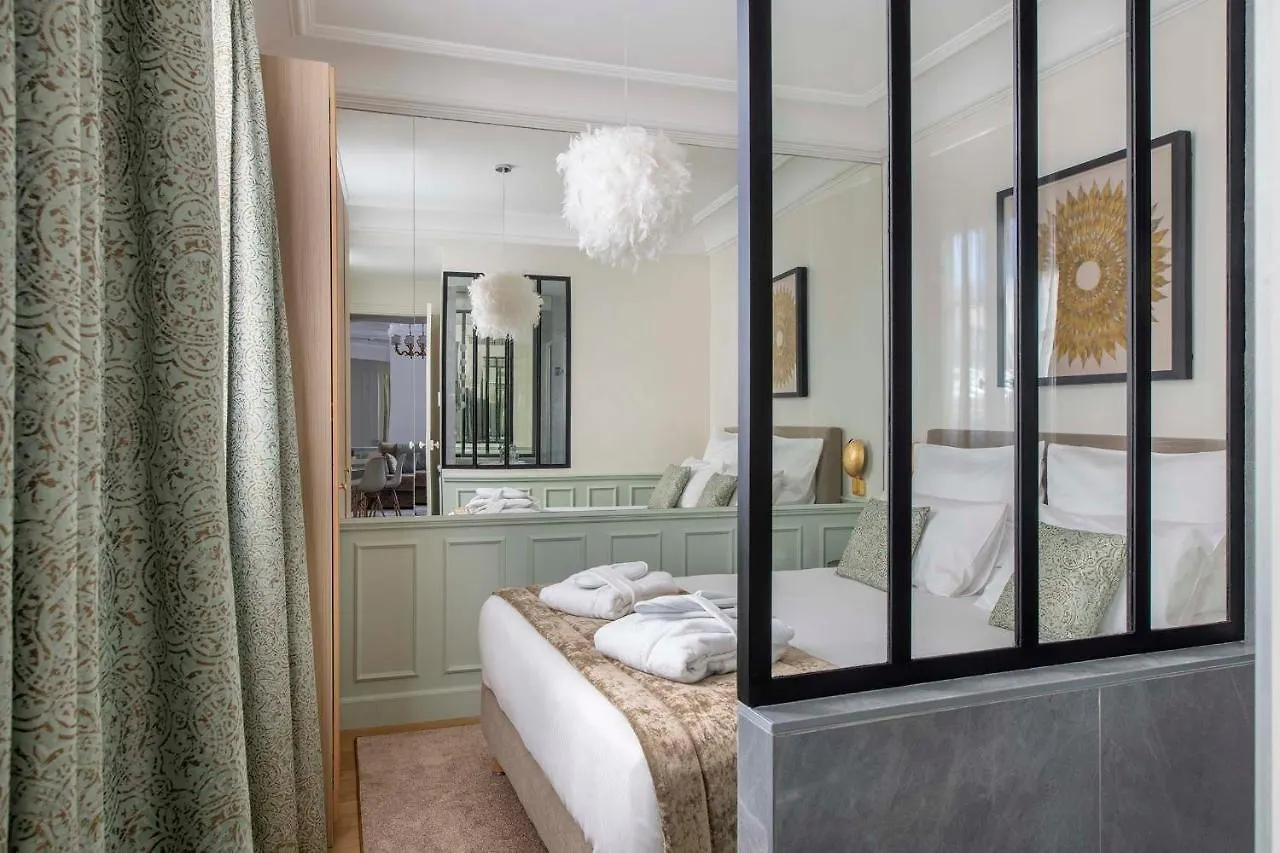 아파트 Le Beau Marais - Luxury Apartments, Air Cond, Lift 파리