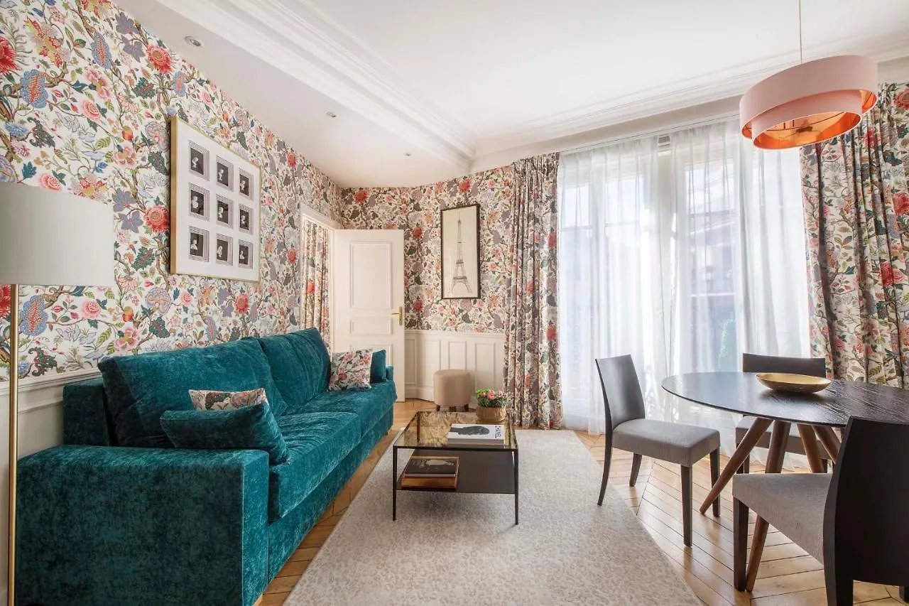 Le Beau Marais - Luxury Apartments, Air Cond, Lift Париж